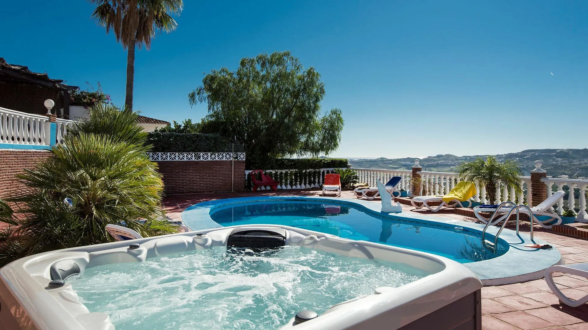 Villa De Lujo Con Vistas Espectaculares Mijas Spain
